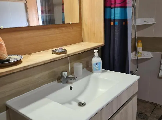 Homestay Al Luso Brasileiro *